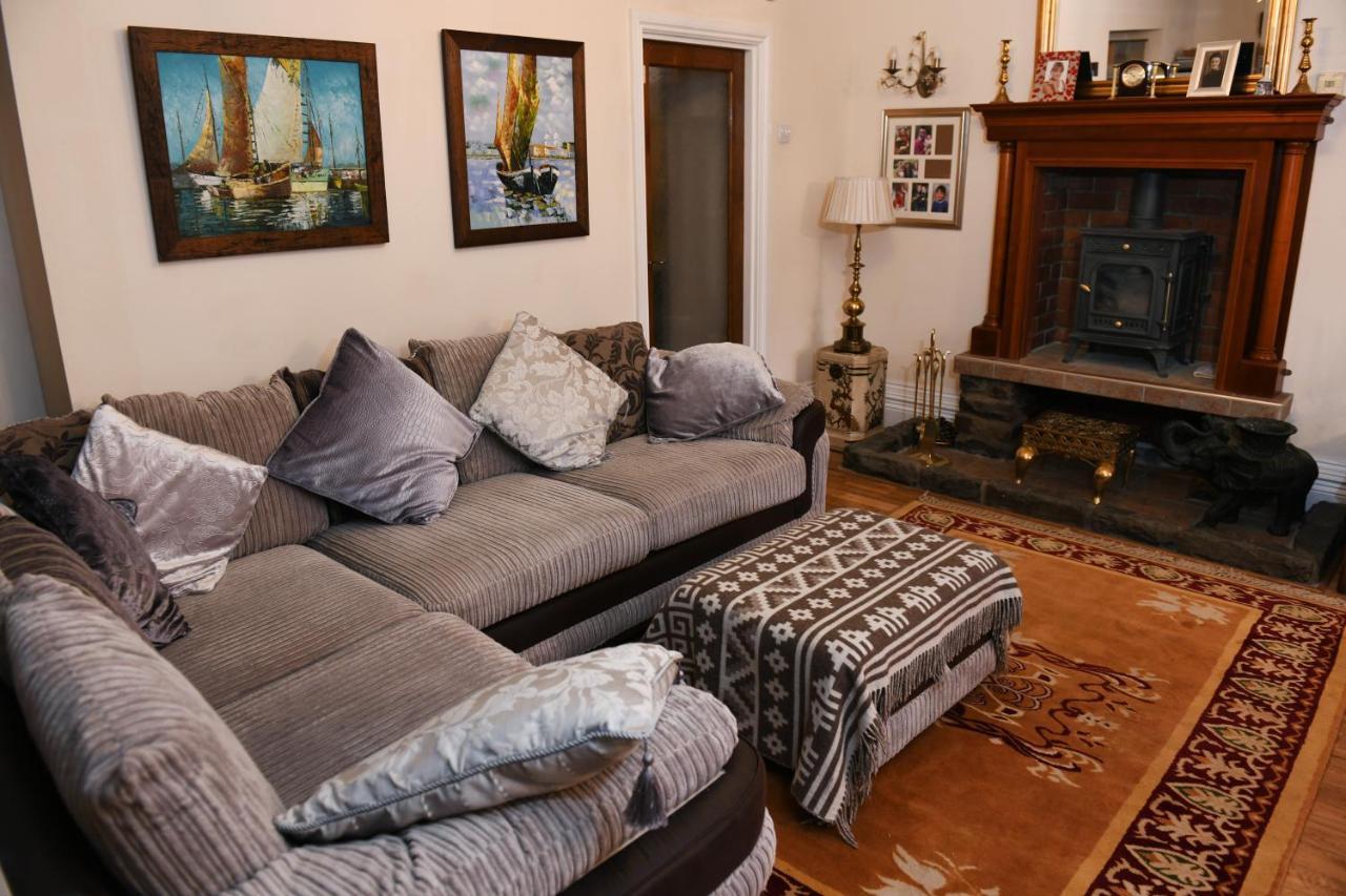 Bed and Breakfast Cilbrwyn Swansea Esterno foto